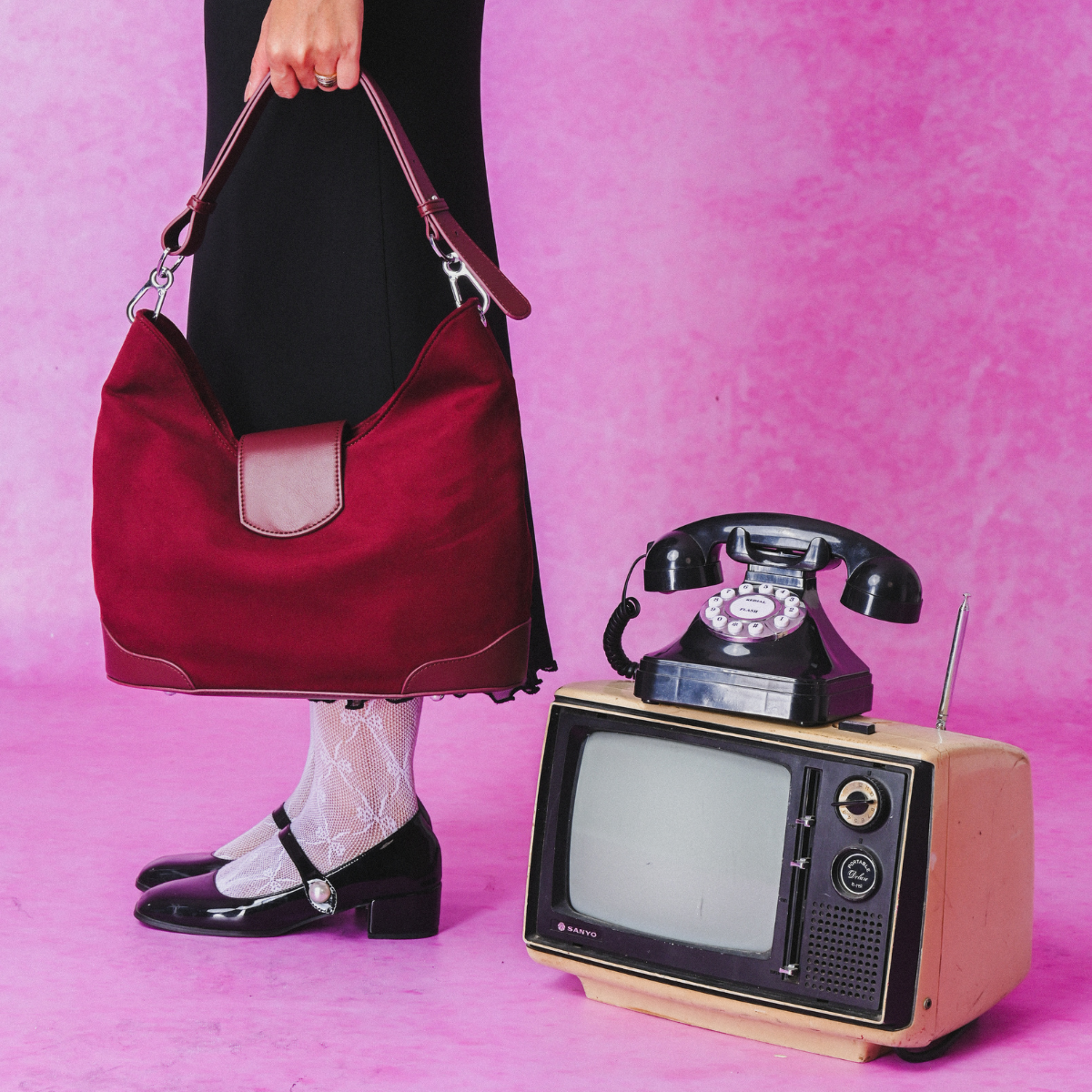 Slouchie Bag in Red Velvet