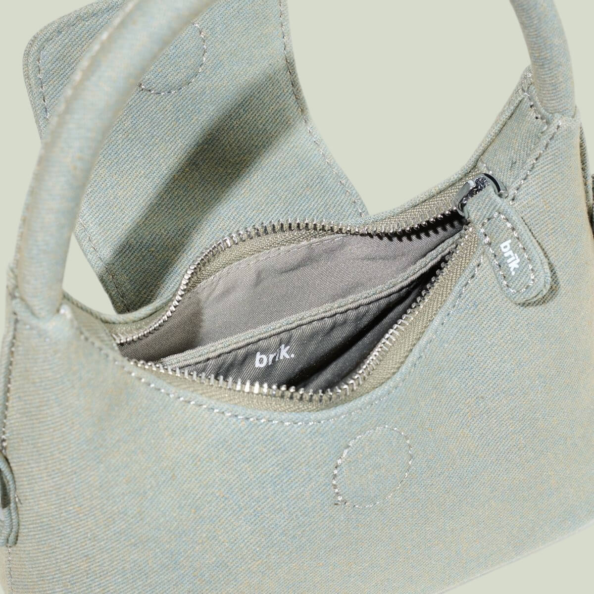 Petite Chroma in Grunge Denim