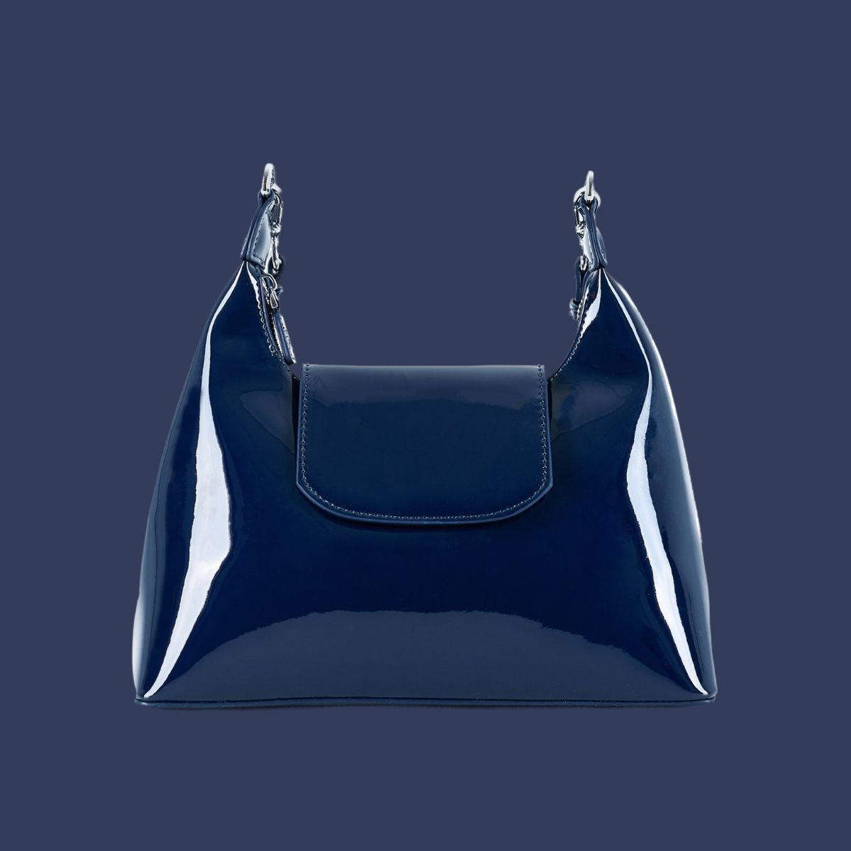 Upsized Chroma in Navy