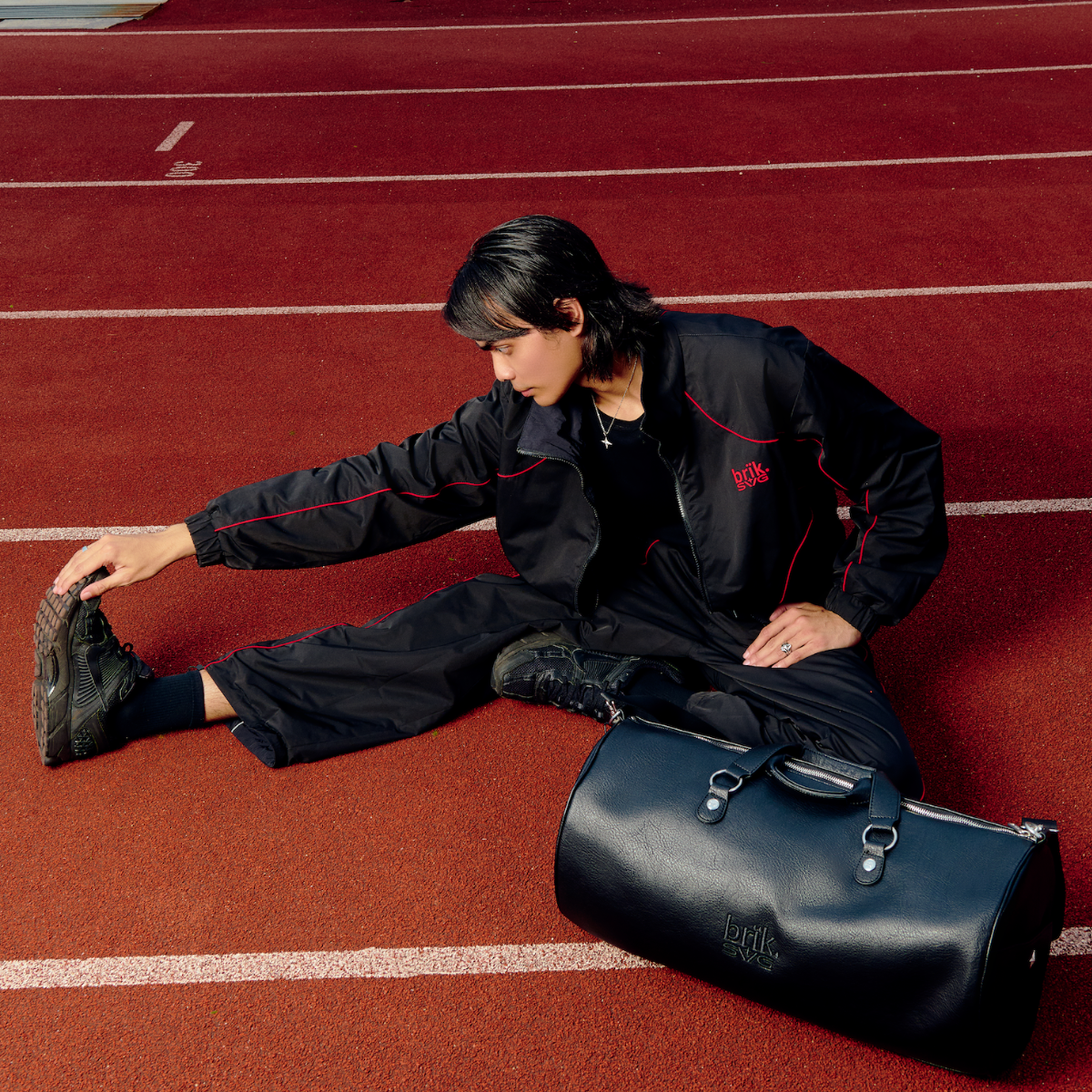 Reversible Trackset in Black