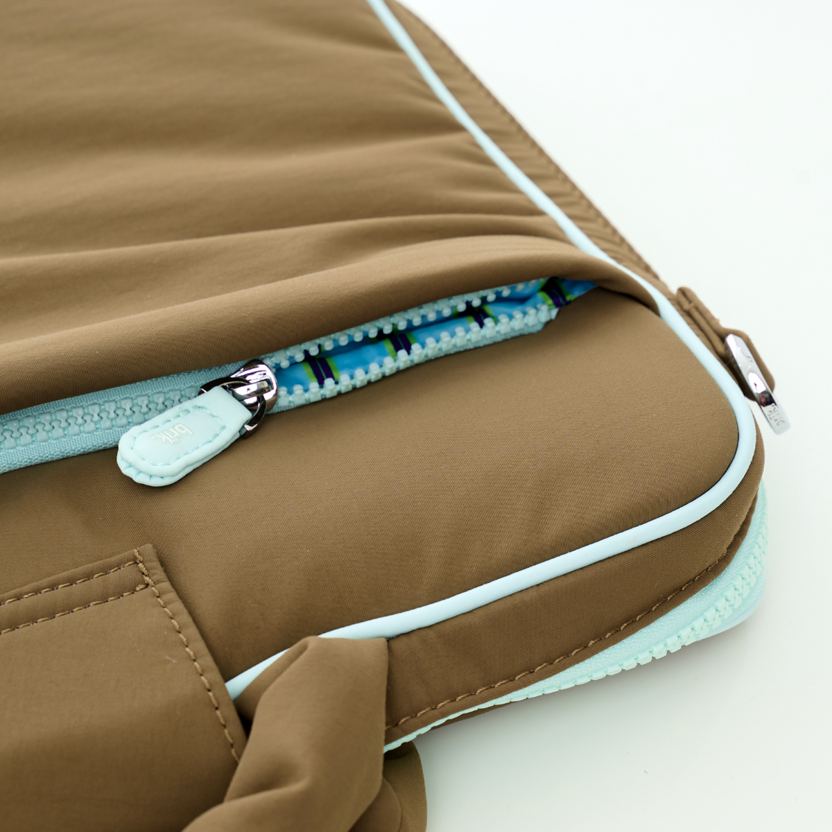 Laptop Hugger in Brown + Blue