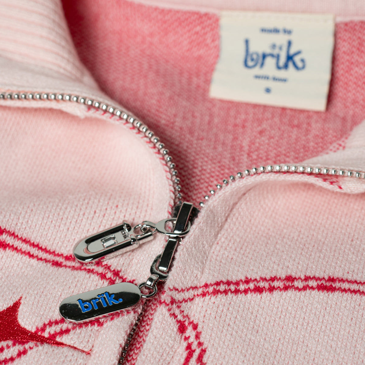 Cardi Knit Script in Pink