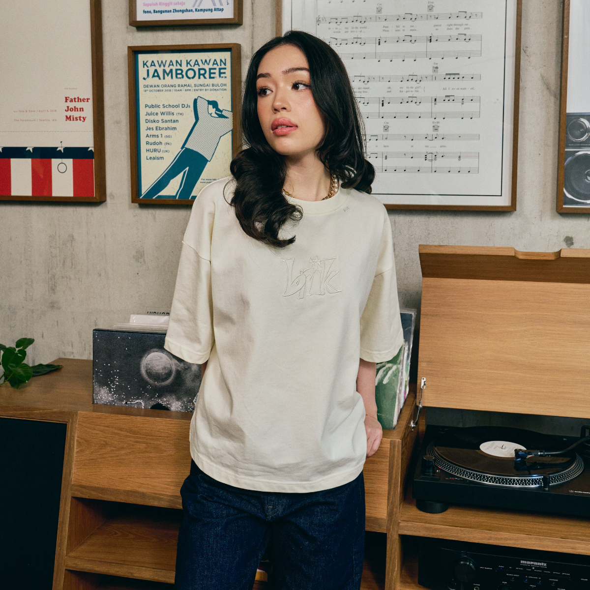 The Boxy Tee in Cream