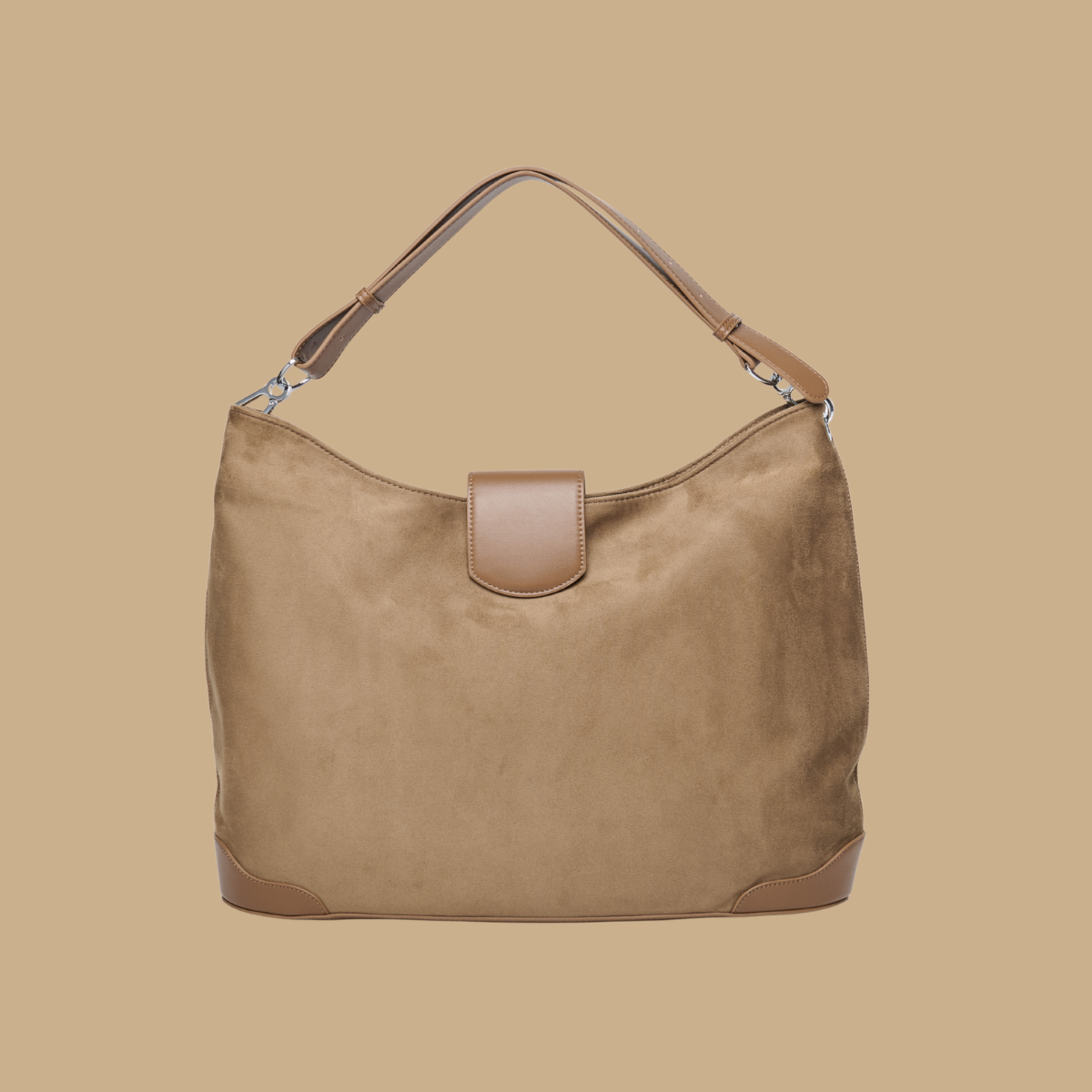 Upsized Slouchie Bag in Pecan