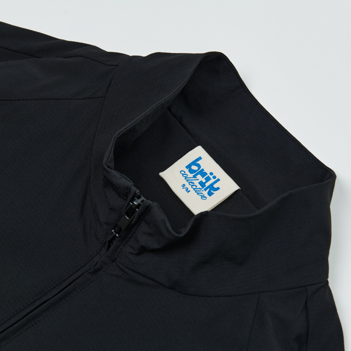 All-Day Standcollar Windbreaker in Black