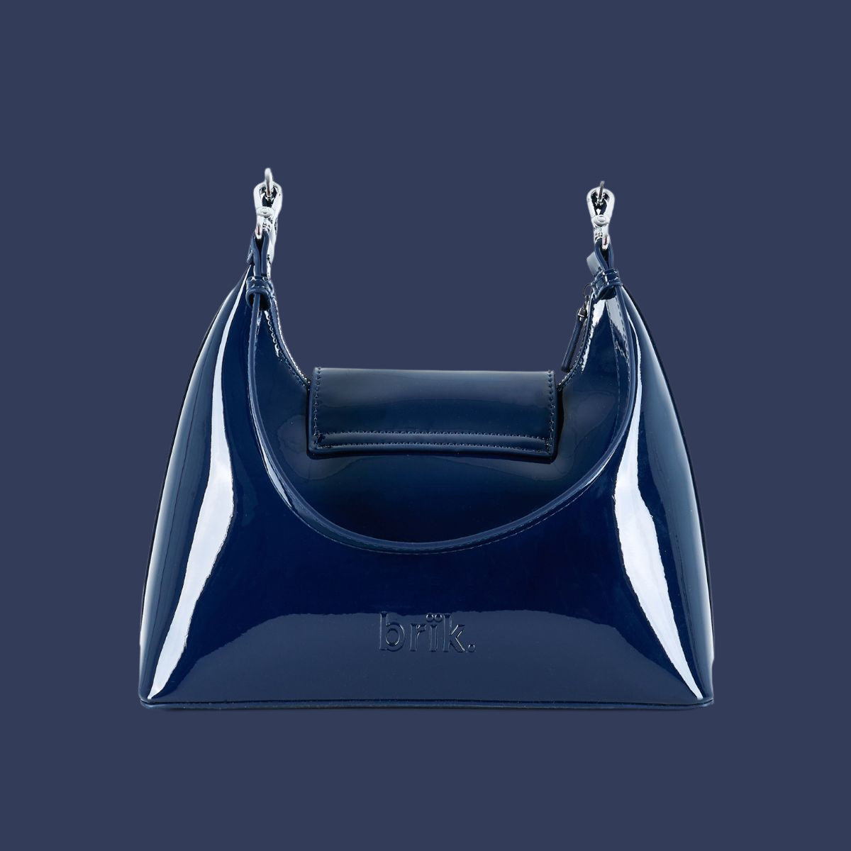 Upsized Chroma in Navy