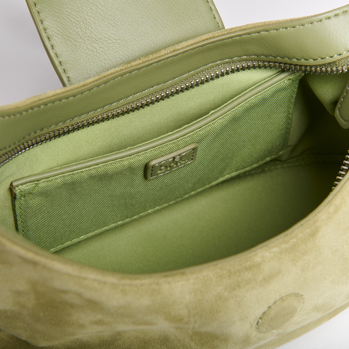Petite Slouchie Bag in Pistachio